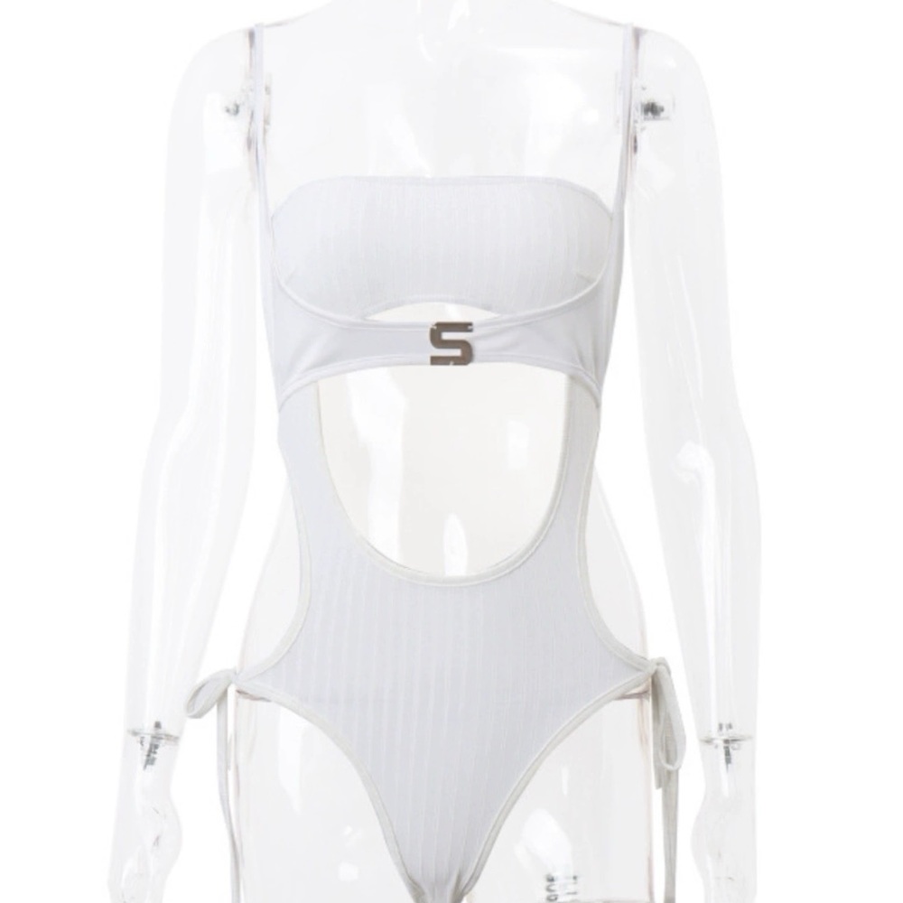white one piece swimwear - Picture 5 of 5